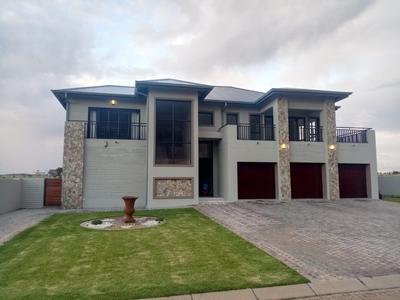 House For Sale in Parys Golf & Country Estate, Parys
