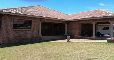 House For Sale in The Heads, Lydenburg, Lydenburg