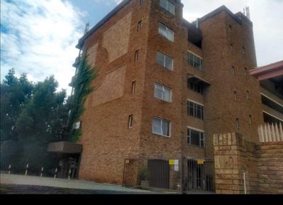 Apartment / Flat For Rent in Potchefstroom Central, Potchefstroom