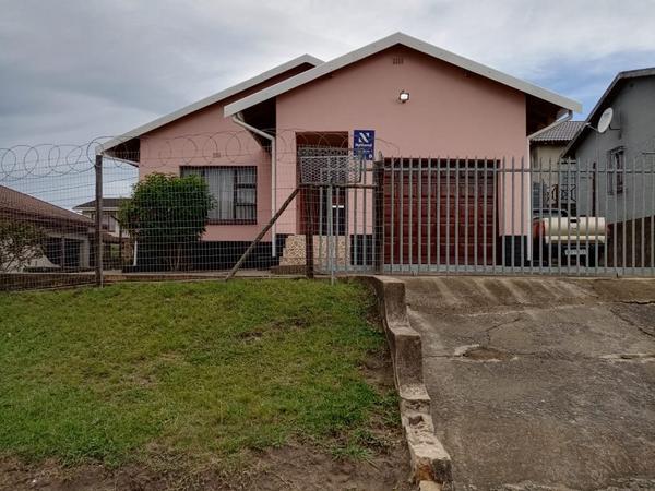 Property For Sale in Gamalakhe, Port Shepstone