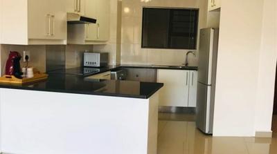 Apartment / Flat For Sale in Nieuw Muckleneuk, Pretoria