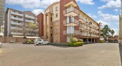 Apartment / Flat For Sale in Hillcrest, Pretoria