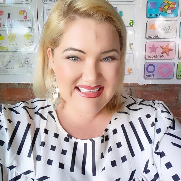 Adri Gouws, estate agent