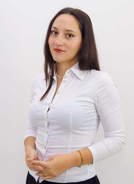 Daniell Olivier, estate agent