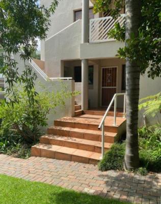 Apartment / Flat For Rent in Hyde Park, Sandton