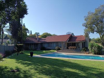 House For Sale in Buccleuch, Sandton