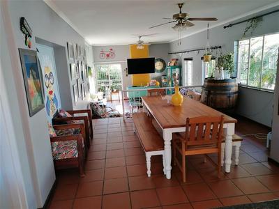 House For Sale in Schuinshoogte, Newcastle