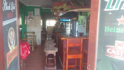 Commercial Property For Sale in Ferreira Town, Jeffreys Bay