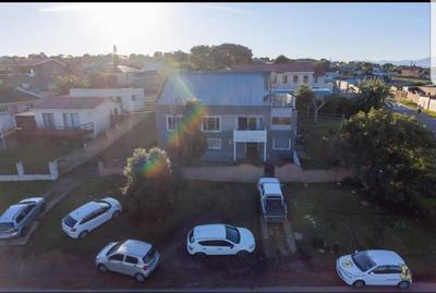 House For Sale in New Horizons, Plettenberg Bay