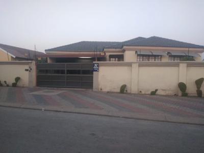 House For Sale in Seshego D, Seshego, Polokwane