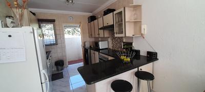 Townhouse For Sale in Eike Park, Randfontein