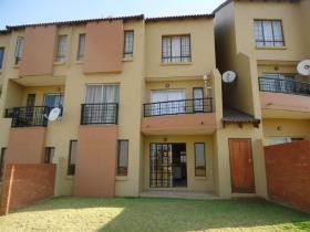 Apartment / Flat For Sale in Sagewood, Midrand