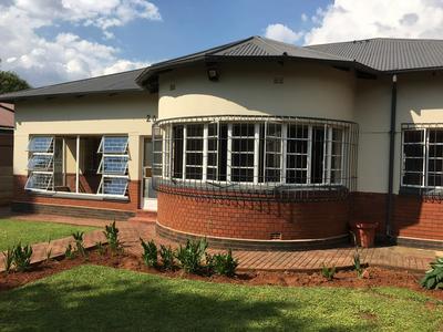 House For Sale in Brenthurst, Brakpan