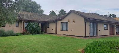House For Sale in Flora Gardens, Vanderbijlpark