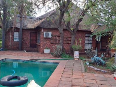 Farm For Sale in Kameeldrift West, Pretoria