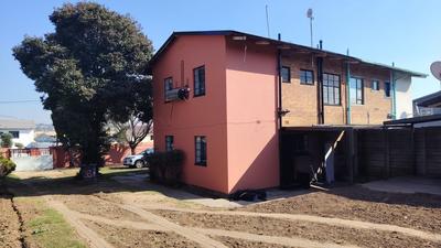House For Sale in Lindbergh Park, Johannesburg