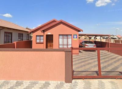 House For Sale in Soshanguve YY, Soshanguve