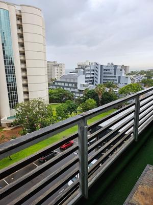 Apartment / Flat For Sale in Umhlanga Central, Umhlanga
