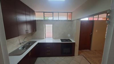 Apartment / Flat For Sale in Muckleneuk, Pretoria