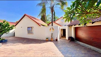 House For Sale in Witkoppen, Sandton